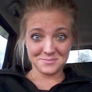 Meet your Posher, Annette